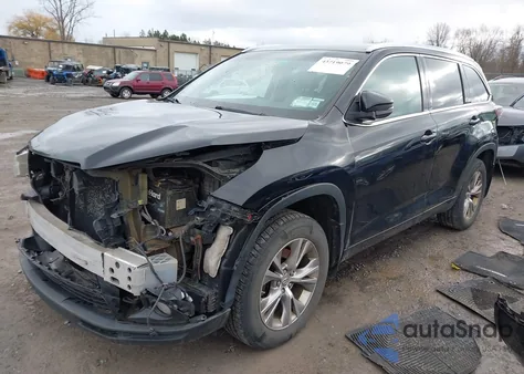 2015 Toyota Highlander Xle V6 z USA, uszkodzony, nr VIN 5TDJKRFH3FS180810